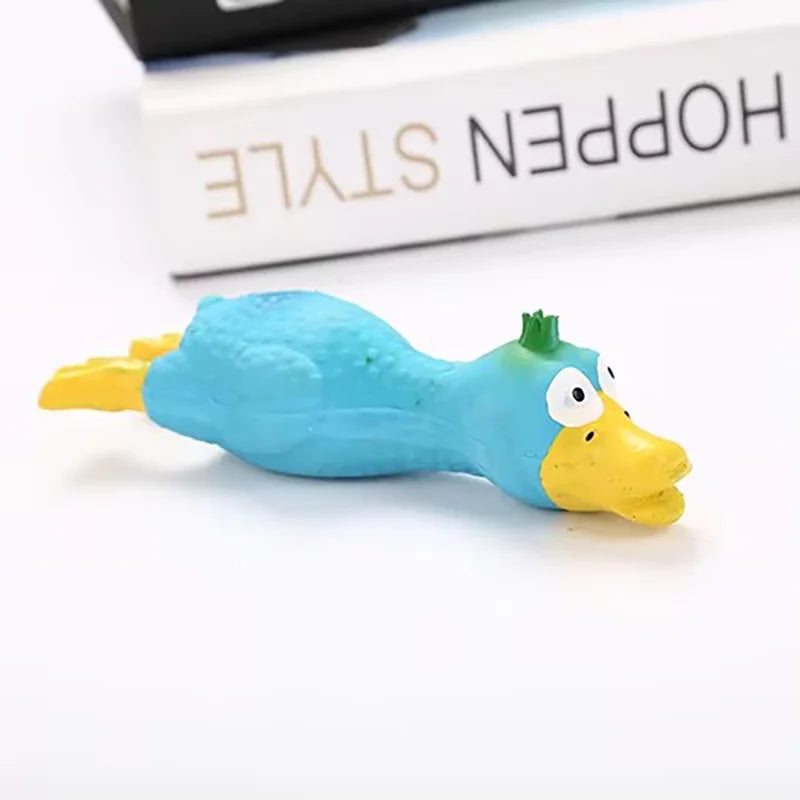 Latex Pipande Hundleksak – Kycklingform för Små och Medelstora Hundar