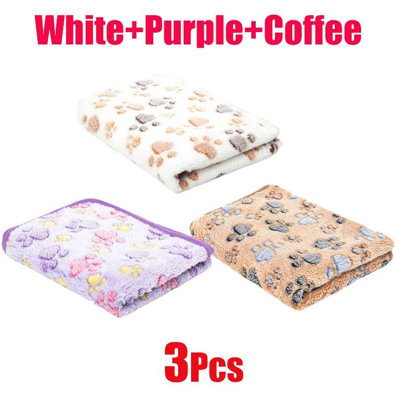 Mjuk Husdjurfilt med Söta Tassmönster – Fluffig & Värmande Filt för Katt och Hund